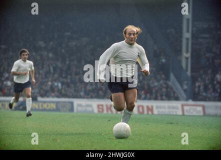 Manchester City 2 v Tottenham Hotspur 1 First Division One Match al Maine Road.Tottenham's Ralph Coates in azione. 16th settembre 1972 Foto Stock