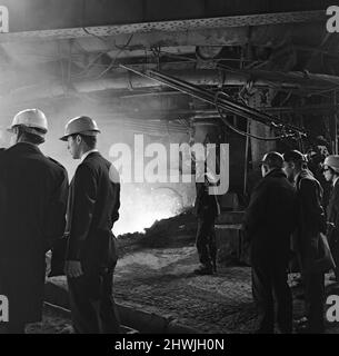 Lo stabilimento di altoforno di Skinningrove, che si chiuderà. 1971. Foto Stock