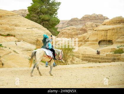 Petra Jordan visitò molti turisti prima della pandemia del febbraio 2020 Foto Stock