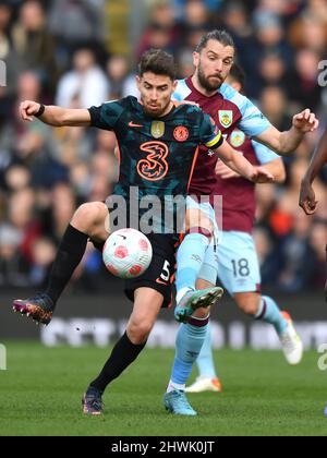 Il Jorginho di Chelsea durante la partita della Premier League tra il Burnley FC e il Chelsea FC a Turf Moor, Burnley, Regno Unito. Data foto: Sabato 5 marzo 2022. Il credito fotografico dovrebbe leggere: Anthony Devlin Foto Stock