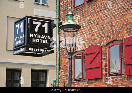 71 Nyhavn Hotel, Nyhavn Canal, Copenhagen (Kobenhavn), Regno di Danimarca Foto Stock