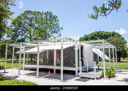 Sarasota Florida,Ringling Estate,John Mable Ringling Museum of Art,Walker Guest House,Paul Rudolph Sarasota School of Moderism 1952 replica cottage Foto Stock