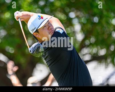 Orlando, Florida, Stati Uniti. 6th Mar 2022. Sungjae im di Corea sul tee 1st durante l'ultimo round dell'Arnold Palmer Invitational presentato da Mastercard tenuto all'Arnold Palmer's Bay Hill Club & Lodge di Orlando, Fl. Romeo T Guzman/CSM/Alamy Live News Foto Stock