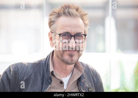 Roma, Italia. 07th Mar 2022. Marco Giallini partecipa alla fotocall del film 'c'era una volta il crimino' di Roma (Photo by Matteo Nardone/Pacific Press/Sipa USA) Credit: Sipa USA/Alamy Live News Foto Stock