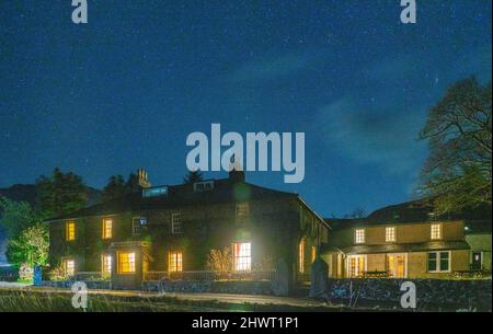 Il Pen-Y-Gwryd Hotel, nel cuore di Snowdonia. Immagine scattata nel marzo 2022. Foto Stock