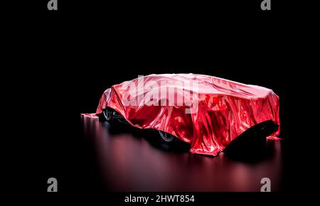 vettura sportiva sotto una coperta rossa che nasconde le sue caratteristiche. 3d rendering Foto Stock