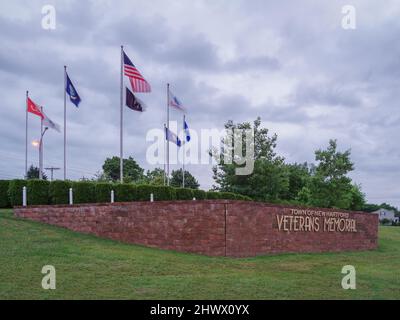 New Hartford, New York - 23 giugno 2018: Vista panoramica del New Hartford Veteran Memorial, situato in 11 Evalon Rd, New Hartford, NY 13412. Foto Stock