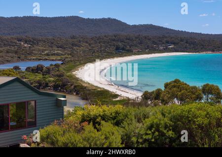 Baia dei fuochi, Binalong Bay, Tasmania, Australia. Foto Stock