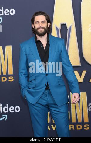 Las Vegas, Nevada, USA. 7th Mar 2022. Thomas Rhett agli arrivi per i premi ACM (Academy of Country Music) 57th - Arrivi 2, Allegiant Stadium, Las Vegas, NV 7 marzo 2022. Credit: JA/Everett Collection/Alamy Live News Foto Stock