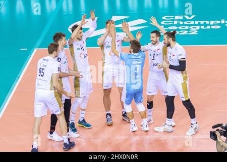 Civitanova Marche, Eurosuole Forum, Italia, 08 marzo 2022, JASTRZEBSKI WEGIEL durante i quarti finali - Cucine Lube Civitanova vs Jastrzebski Wegiel - Volley Coppa CEV uomini Foto Stock