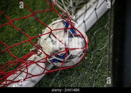 Sheffield, Regno Unito. 08th Mar 2022. EFL Puma Matchball durante la partita dell'EFL Sky Bet Championship tra Sheffield Utd e Middlesbrough a Bramall Lane, Sheffield, Inghilterra, il 8 marzo 2022. Foto di Simon Hall. Solo per uso editoriale, licenza richiesta per uso commerciale. Nessun utilizzo nelle scommesse, nei giochi o nelle pubblicazioni di un singolo club/campionato/giocatore. Credit: UK Sports Pics Ltd/Alamy Live News Foto Stock