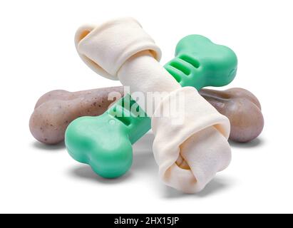 Mucchio di vari ossa del cane tagliate fuori su bianco. Foto Stock