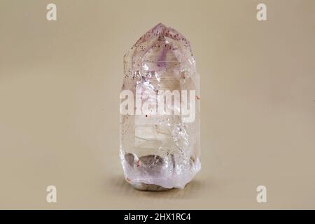ametista minerale campione pietra roccia geologia cristallo gemma Foto Stock