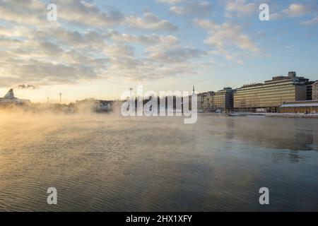 Vista panoramica di Helsinki in una giornata invernale, in Finlandia Foto Stock