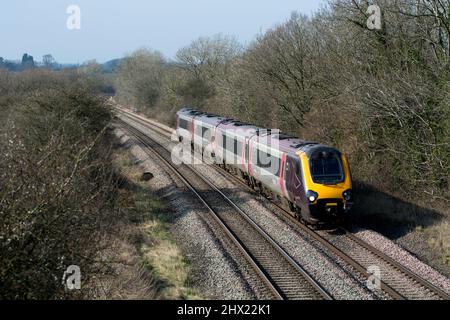 Arriva CrossCountry Voyager treno diesel a Shrewley, Warwickshire, Regno Unito Foto Stock