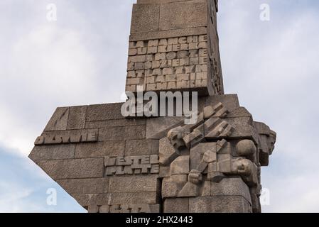 Gdansk, Polonia - 15 aprile 2017: Westerplatte Monumento in memoria dei difensori polacchi della costa all'inizio della seconda guerra mondiale nel 1939. Foto Stock