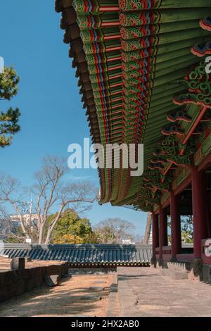 Jeju Gwandeokjeong Hall, architettura tradizionale coreana nell'isola di Jeju, Corea Foto Stock