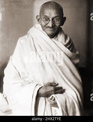 Ritratto di Mahatma Gandhi, circa 1931. Mohandas Karamchand Gandhi (Porbandar, India britannica, 2 ottobre 1869-Nuova Delhi, Unione dell'India, Gennaio 30,