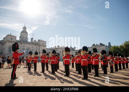 London Military Marching Band presso la Horse Guards Parade Foto Stock