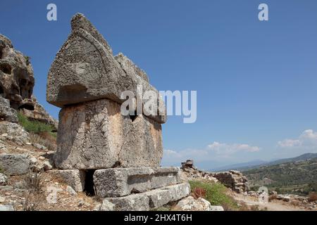 Turchia, vicino a Fethiye, sarcofagi alle rovine di Tlos Foto Stock