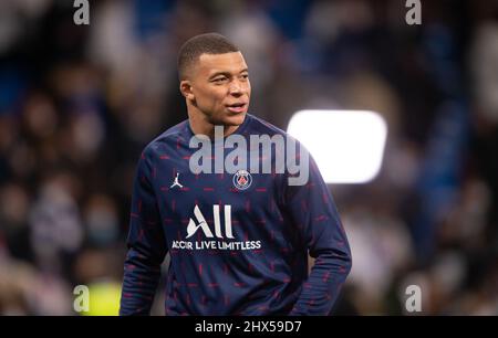 Stadio Santiago Bernabeu. 9th Mar 2022. Madrid; Spagna; Champions League; Round of 16; Real Madrid versus PSG Paris Saint Germain; Kylian Mbappe (PSG) Credit: Action Plus Sports/Alamy Live News Foto Stock