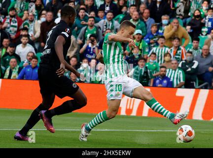 Sevilla, Spagna. 09th Mar 2022. 9th marzo 2022; stadio Benito Villamarin; Siviglia; Spagna; UEFA Europa League; Betis vs Eintracht Frankfurt; Sergio Canales (Betis) 900/Cordon Press Credit: CORDON PRESS/Alamy Live News Foto Stock