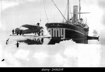 Il capitano Sir Hubert Wilkins che mescola il record della seconda spedizione antartica Hearst-Wilkins. Queste foto esclusive scattate dal capitano Sir Hubert Wilkins da un'interessante registrazione fotografica della seconda spedizione antartica Hearst-Wilkins, rivelando più dei segreti gelidi di quel vasto, misterioso e quasi inaccessibile continente polare. La base per la spedizione è stata stabilita a Deception Island, una vecchia osservazione di caccia alle balene e scattare foto. Gli altri membri della spedizione Foto Stock