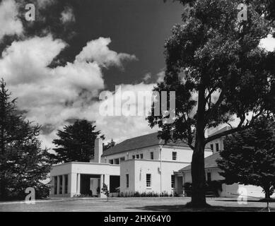 Yarralumla, sede del governo di Canberra. ***** da nord-est mostra l'ingresso dell'uomo portico. Dicembre 1, 1944. (Foto di Halmarick). Foto Stock