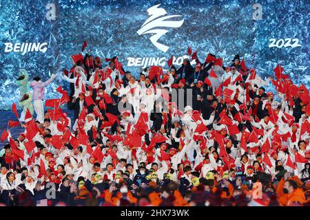 Delegazione cinese (CHN), 20 FEBBRAIO 2022 : cerimonia di chiusura dei Giochi Olimpici invernali di Pechino 2022 allo Stadio Nazionale di Pechino, Cina. Credit: Koji Aoki/AFLO SPORT/Alamy Live News Foto Stock