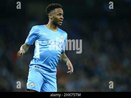 Manchester, Regno Unito. 09/03/2022, Raheem Sterling di Manchester City durante la partita di calcio Manchester City vs Sporting Lisbon, UEFA Champions League, Round of 16, LEG 2 of 2, Etihad Stadium, Manchester, UK. 9th marzo 2022. Credit: Michael Zemanek/Alamy Live News Foto Stock