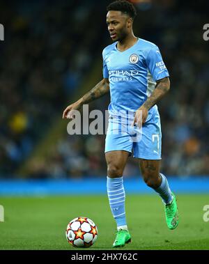 Manchester, Regno Unito. 09/03/2022, Raheem Sterling di Manchester City durante la partita di calcio Manchester City vs Sporting Lisbon, UEFA Champions League, Round of 16, LEG 2 of 2, Etihad Stadium, Manchester, UK. 9th marzo 2022. Credit: Michael Zemanek/Alamy Live News Foto Stock