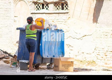 Vita quotidiana della città dell'Avana, Cuba, 2022 Foto Stock