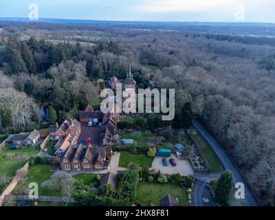 Water Tower presso l'ex Warnham Lodge, Un edificio classificato di grado II a Warnham, Horsham, West Sussex Inghilterra Foto Stock