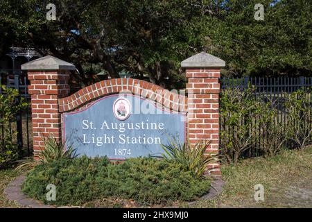 Cartello in mattoni all'ingresso della Light Station di St. Augustine, Florida. Foto Stock