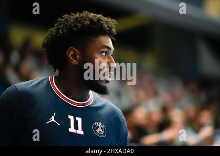 Parigi, Francia. 10th Mar 2022. Benoit Kounkoud del PSG durante la EHF Champions League, partita di pallamano in fase di gruppo tra Paris Saint-Germain (PSG) Handball e Telekom Veszprem (KSE) il 10 marzo 2022 allo stadio Pierre de Coubertin di Parigi, Francia. Credit: Victor Joly/Alamy Live News Credit: Victor Joly/Alamy Live News Foto Stock