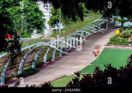 Brisbane, Australia - Brisbane Arbour Walk situato nel pittoresco parco Southbank Foto Stock