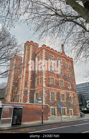 Il medievale Lambeth Palace, Londra, Inghilterra, sede del COF e arcivescovo di Canterbury. Foto Stock