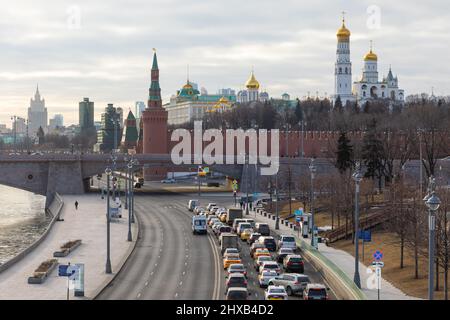 Mosca. 10th Mar 2022. Foto scattata il 10 marzo 2022 mostra il Cremlino a Mosca, Russia. Credit: Bai Xueqi/Xinhua/Alamy Live News Foto Stock