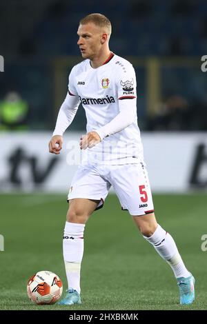 Bergamo, Italia. 10th Mar 2022. Mitchel Bakker (Bayer 04 Leverkusen) in azione durante Atalanta BC vs Bayer Leverkusen, partita di calcio Europa League a Bergamo, Italia, marzo 10 2022 Credit: Independent Photo Agency/Alamy Live News Foto Stock