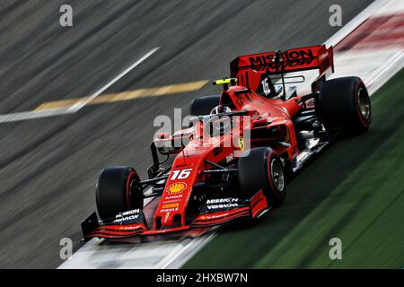 Charles Leclerc (MON) Ferrari SF90.30.11.2019. Foto Stock