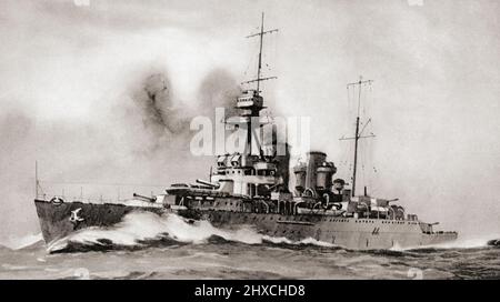 HMS Hawkins, la nave principale della sua classe di cinque incrociatori pesanti. Dalle navi da guerra britanniche, pubblicato nel 1940 Foto Stock