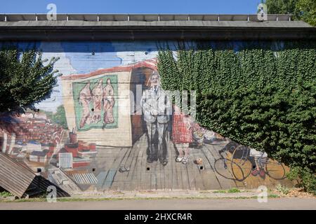 Riparo da raid ad aria dipinto di colore, Brema, Germania Foto Stock