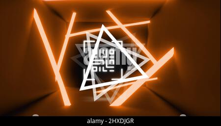 Immagine del codice qr luminoso sulle forme geometriche al neon Foto Stock