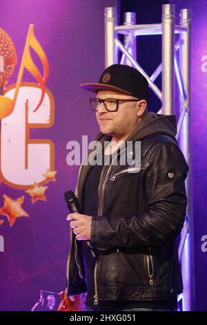 Anthony Weihs beim MusicMatch - Die Hitcharts bei MyTVplus im Gläsernen Studio von MyTVplus im Elbepark. Dresda,11.03.2022 Foto Stock
