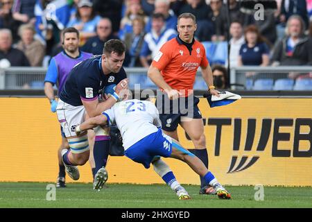 Italia. 12th Mar 2022. Stuart Hogg of Scotland è affrontato da Ange Capuozzo d'Italia durante il calcio Guinness Six Nations 2022, Stadio Olimpico, Italia contro Scozia, 12 marzo 2022 (Foto di AllShotLive/Sipa USA) Credit: Sipa USA/Alamy Live News Foto Stock