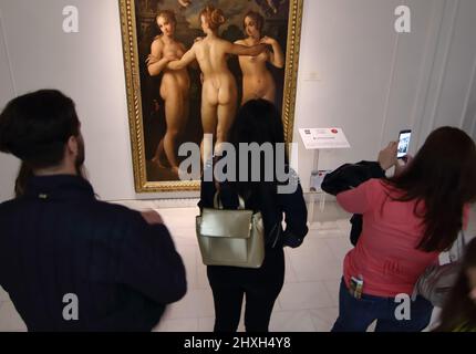 Bucarest, Romania - 20 maggio 2017: Lunga notte di musei al Museo Nazionale d'Arte Rumeno aperto gratuitamente al pubblico e ai media. Immagine per editoriale Foto Stock