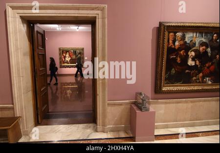 Bucarest, Romania - 20 maggio 2017: Lunga notte di musei al Museo Nazionale d'Arte Rumeno aperto gratuitamente al pubblico e ai media. Immagine per editoriale Foto Stock