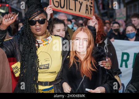 Suor Uncut è uscito in grande con Marvina Newton & Patsy Stevenson per protestare contro i poteri abusivi della polizia contro le donne e il Clapham Foto Stock