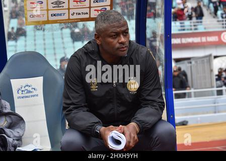 Tunisi, Tunisia. 12th Mar 2022. Coach Radhi jaidi visto durante la CAF Champions League 2021 - 22 partita di calcio tra Esperance sportiva Tunisia ed Étoile Sportive du Sahel in Rades.(Punteggio finale; Étoile Sportive du Sahel 0:2 Esperance sportiva Tunisia) (Foto di Jdidi Wassim/SOPA Images/Sipa USA) credito: Sipa USA/Alamy Live News Foto Stock