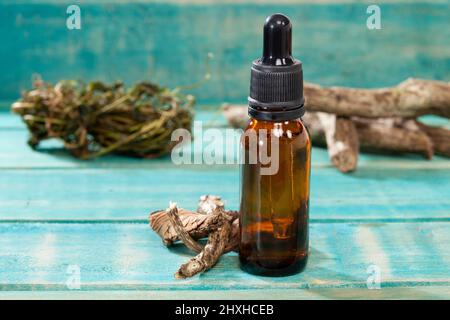 Valeriana officinalis - olio essenziale Valeriana pianta medicinale Foto Stock